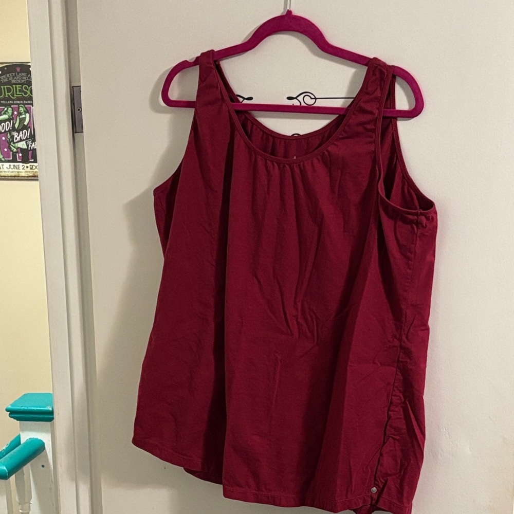 Neon Buddha size 3XL Women's Sleeveless Burgundy Workout Top